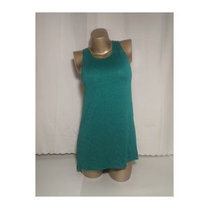 Aritzia Wilfred Free Sleeveless Top